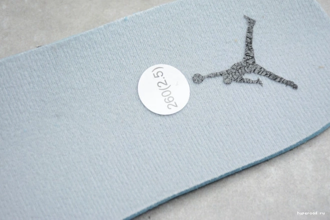 554724-092 Jordan Mid Grey AIR 1 Light Smoke 1206